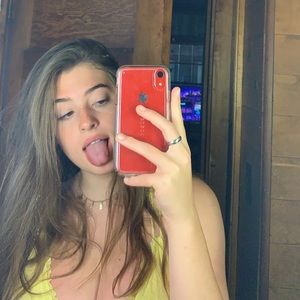 Meet your Posher, Cam